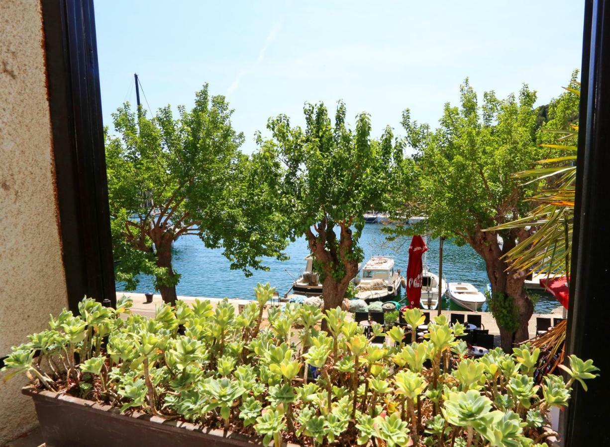 Wine Garden Rooms Skradin Esterno foto